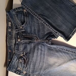 Miss Me 28 signature boot jeans 👖